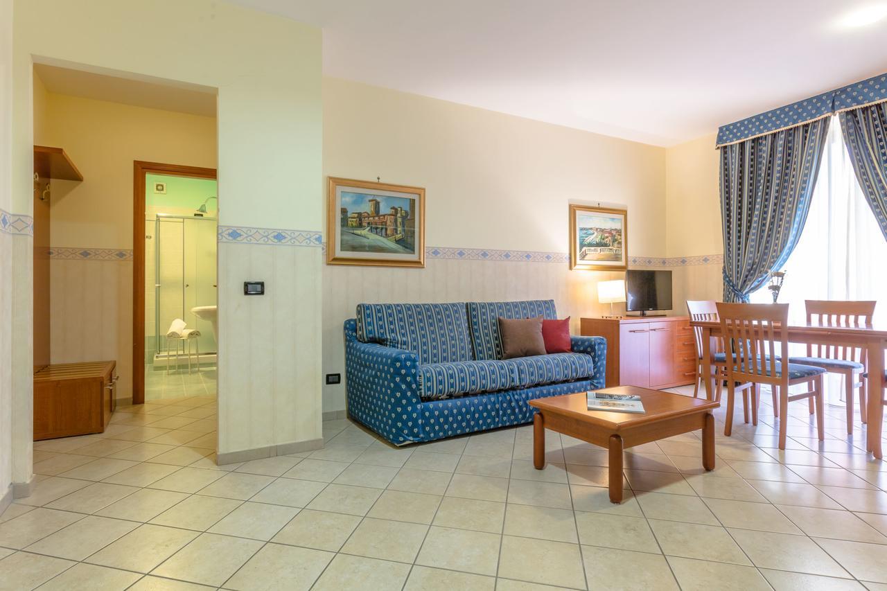 Hotel Traiano Civitavecchia Eksteriør billede