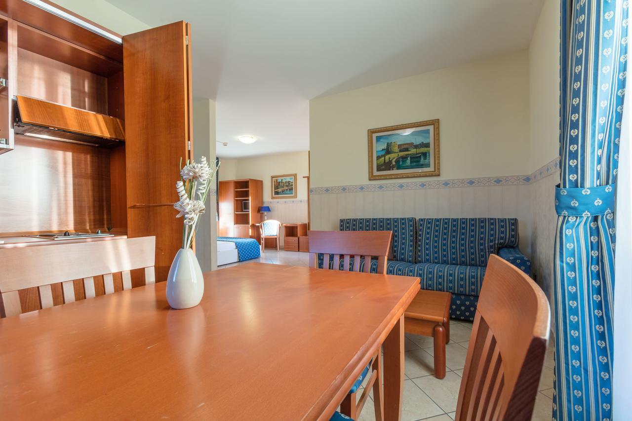 Hotel Traiano Civitavecchia Eksteriør billede