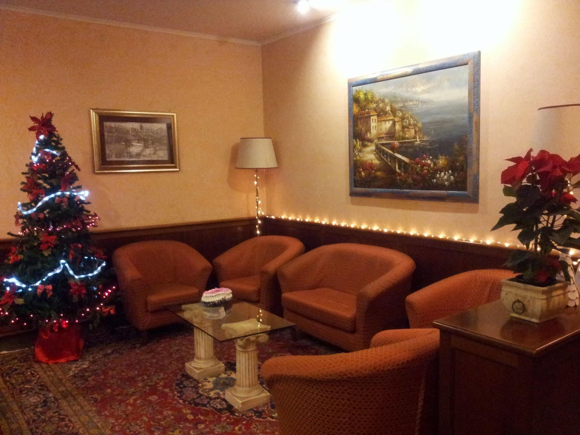 Hotel Traiano Civitavecchia Eksteriør billede